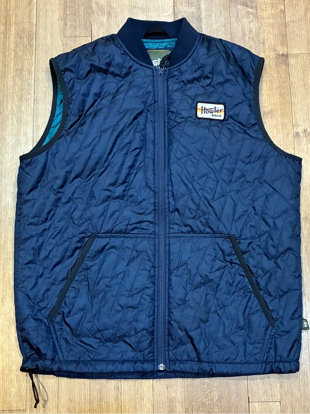 Howler Brothers Navy Quilted Men's Vest - MEDIUM (EUC) $125